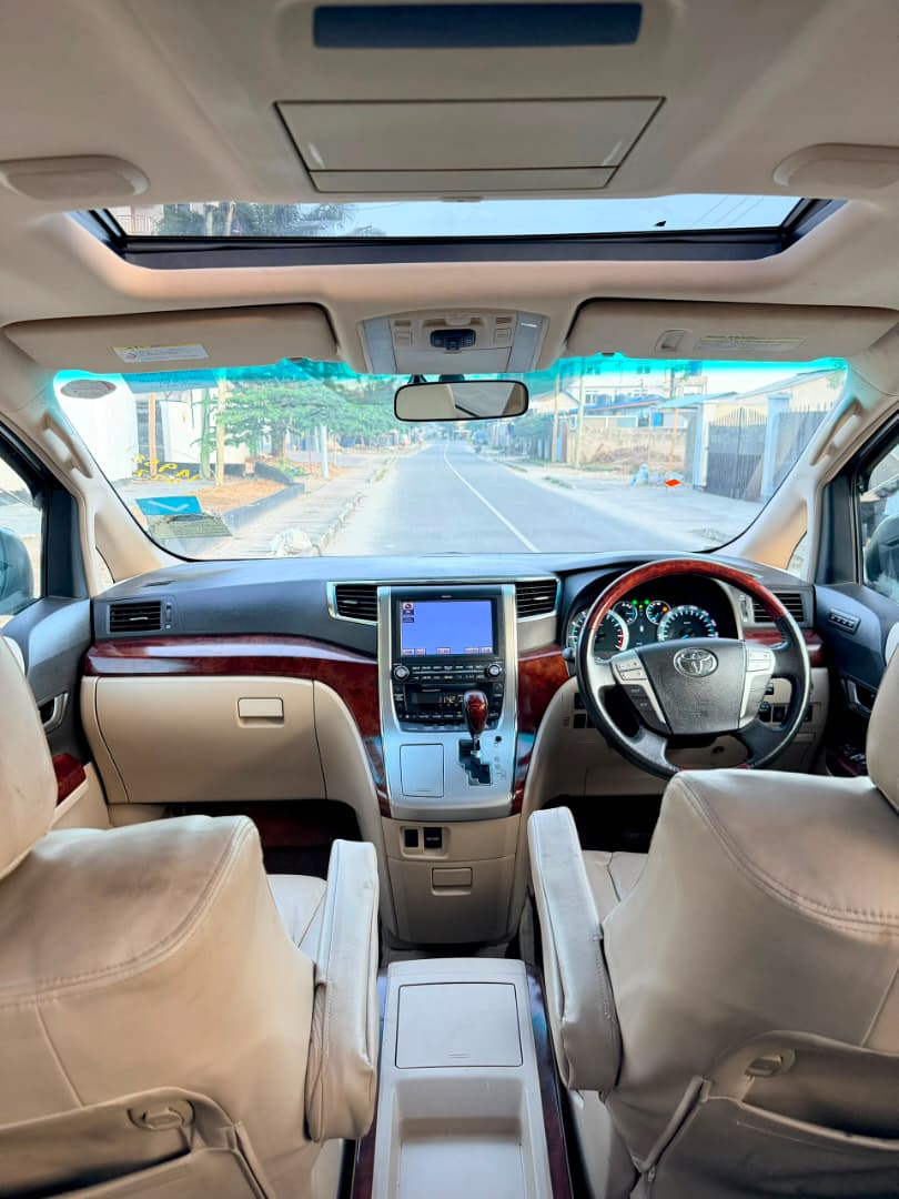 TOYOTA ALPHARD thumbnail 11
